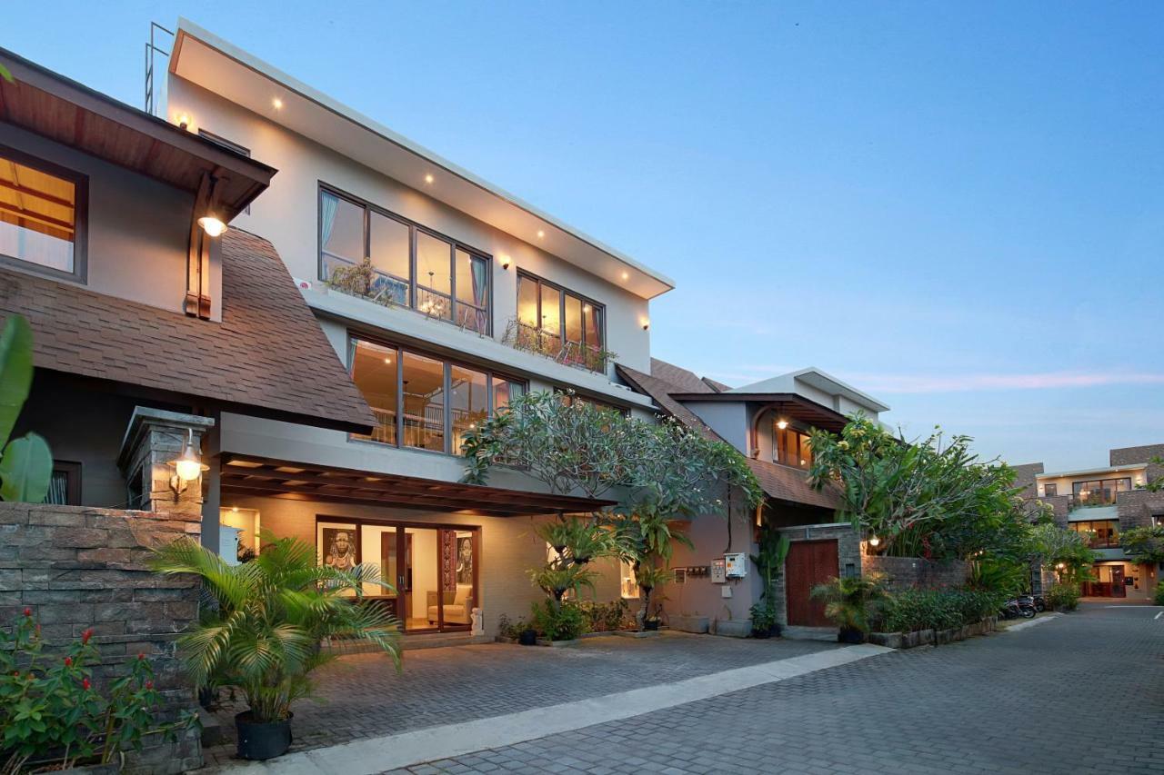 Puri Sabina Bed & Breakfast Jimbaran Екстериор снимка