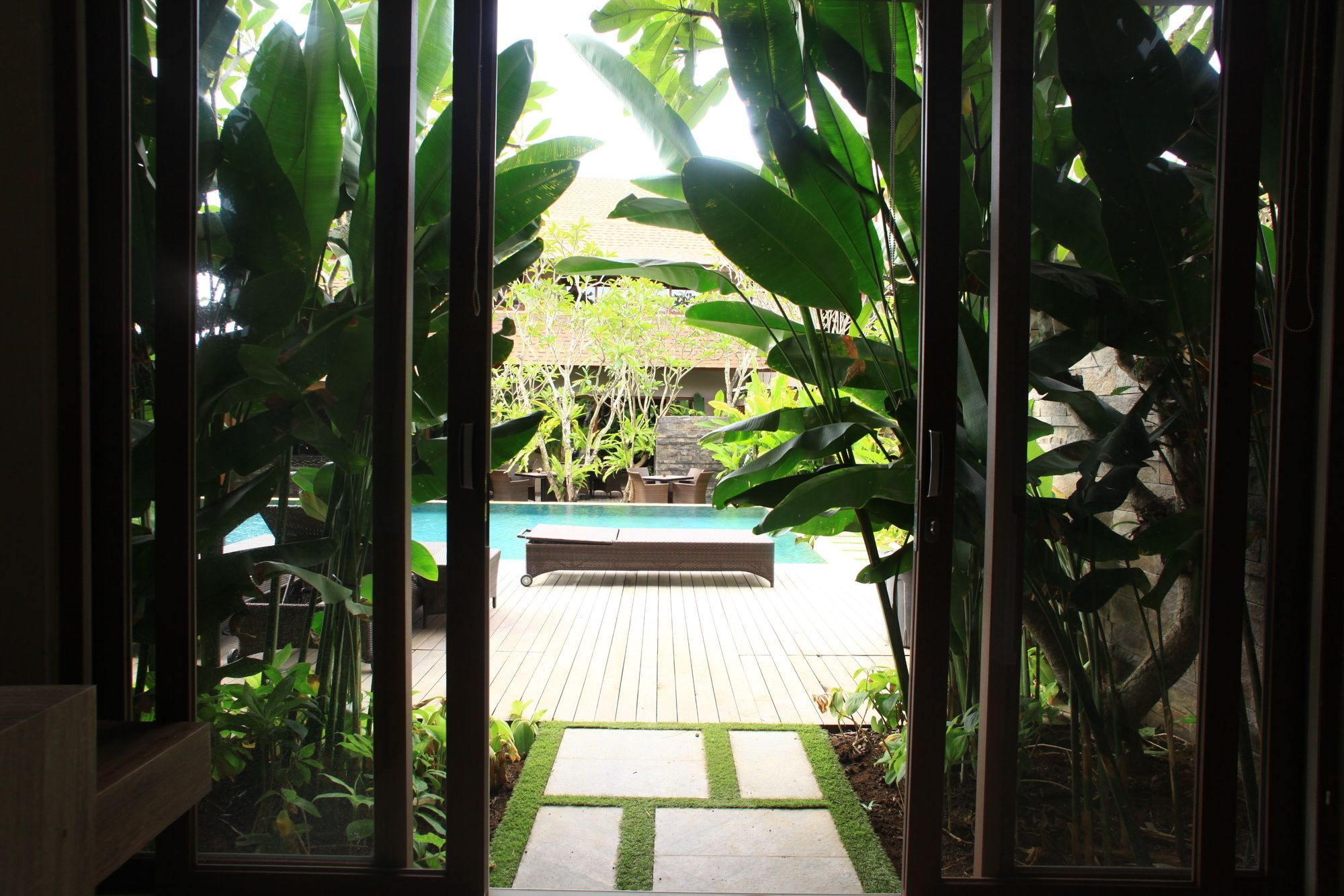 Puri Sabina Bed & Breakfast Jimbaran Екстериор снимка