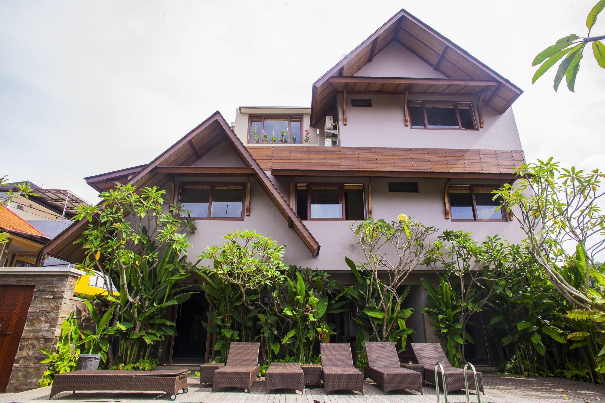 Puri Sabina Bed & Breakfast Jimbaran Екстериор снимка